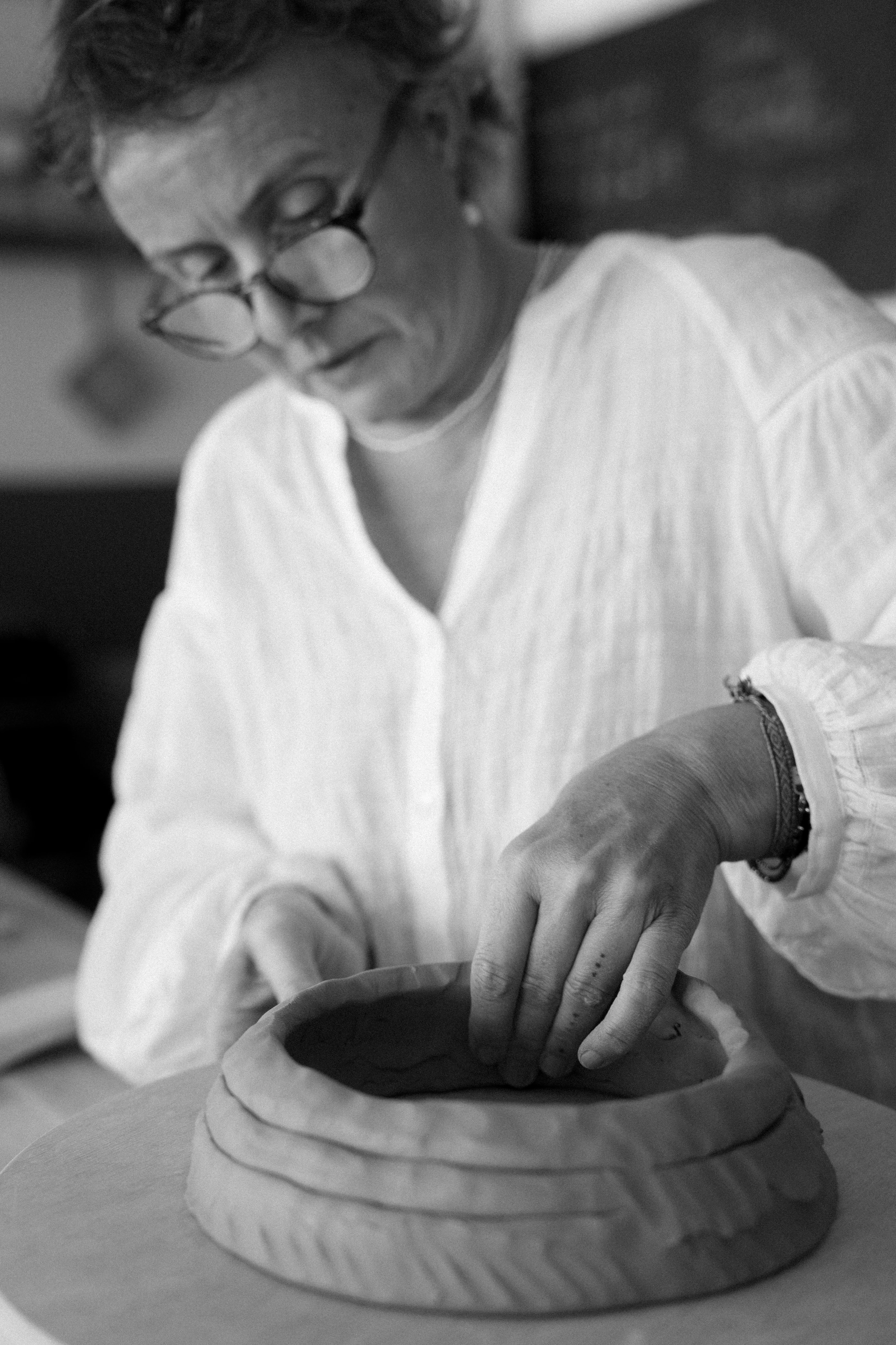 GE-Nathalie-Insomby-Justine-ceramiste-geste-©Justine-Gerritsen-64.jpg