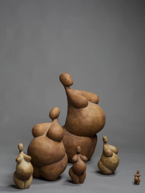 VS_julie-crettol-ceramiste-realisation-©fanny meier.jpg
