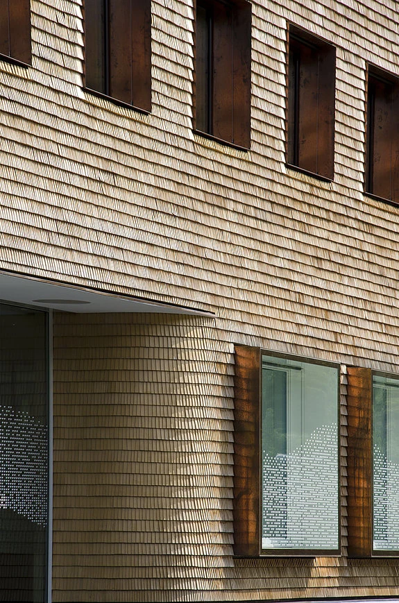 VD-colin-karlen-tavillonneur-facade.jpg