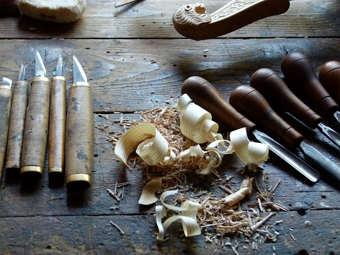 VD_Hans Martin Bader_Luthier_ASMA_Outils.png