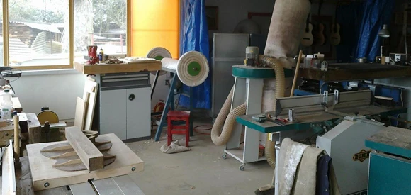 VD_gabriel-martin-luthier-atelier.jpg