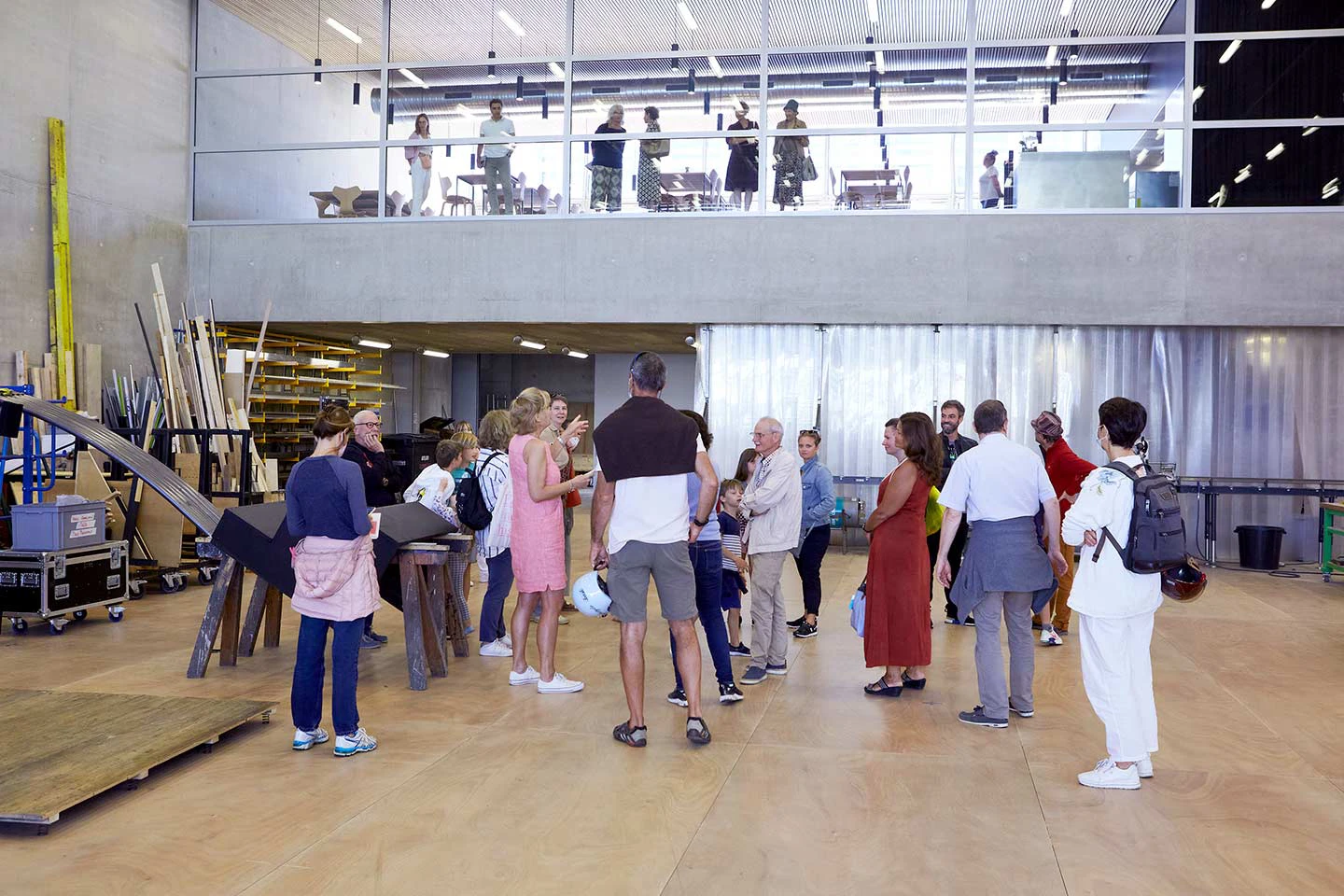 GE_Comedie-de-Genève_Parcours culturel_JEMA24_Metiers-dart_ASMA_Visite.jpg