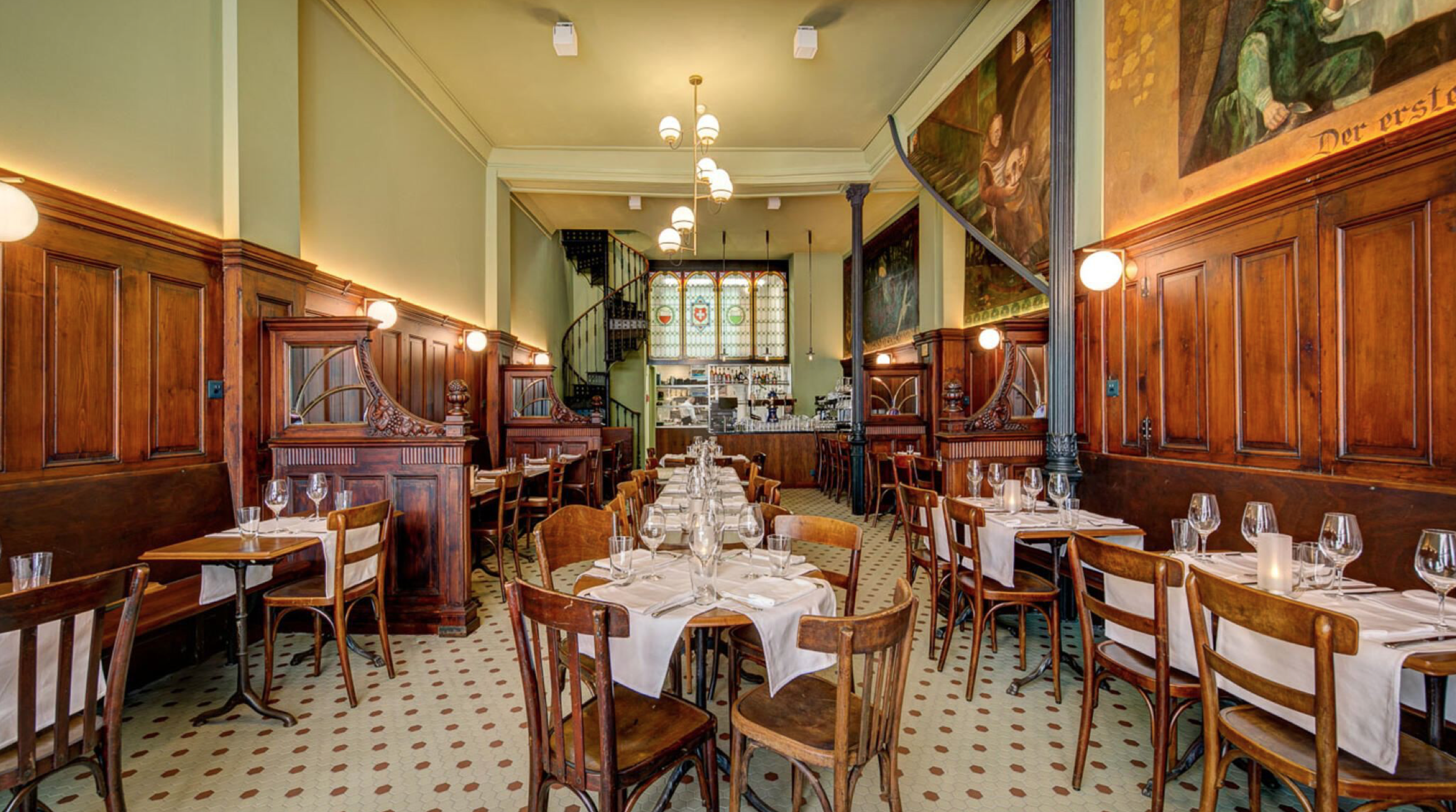 VD_camille-vaschetto-restauratrice-interieur-bavaria-©-sebastien-grau.png (1)