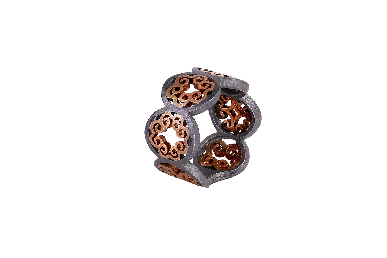 TI_vanni-pesciallo-bijoutier-bague-2.jpg