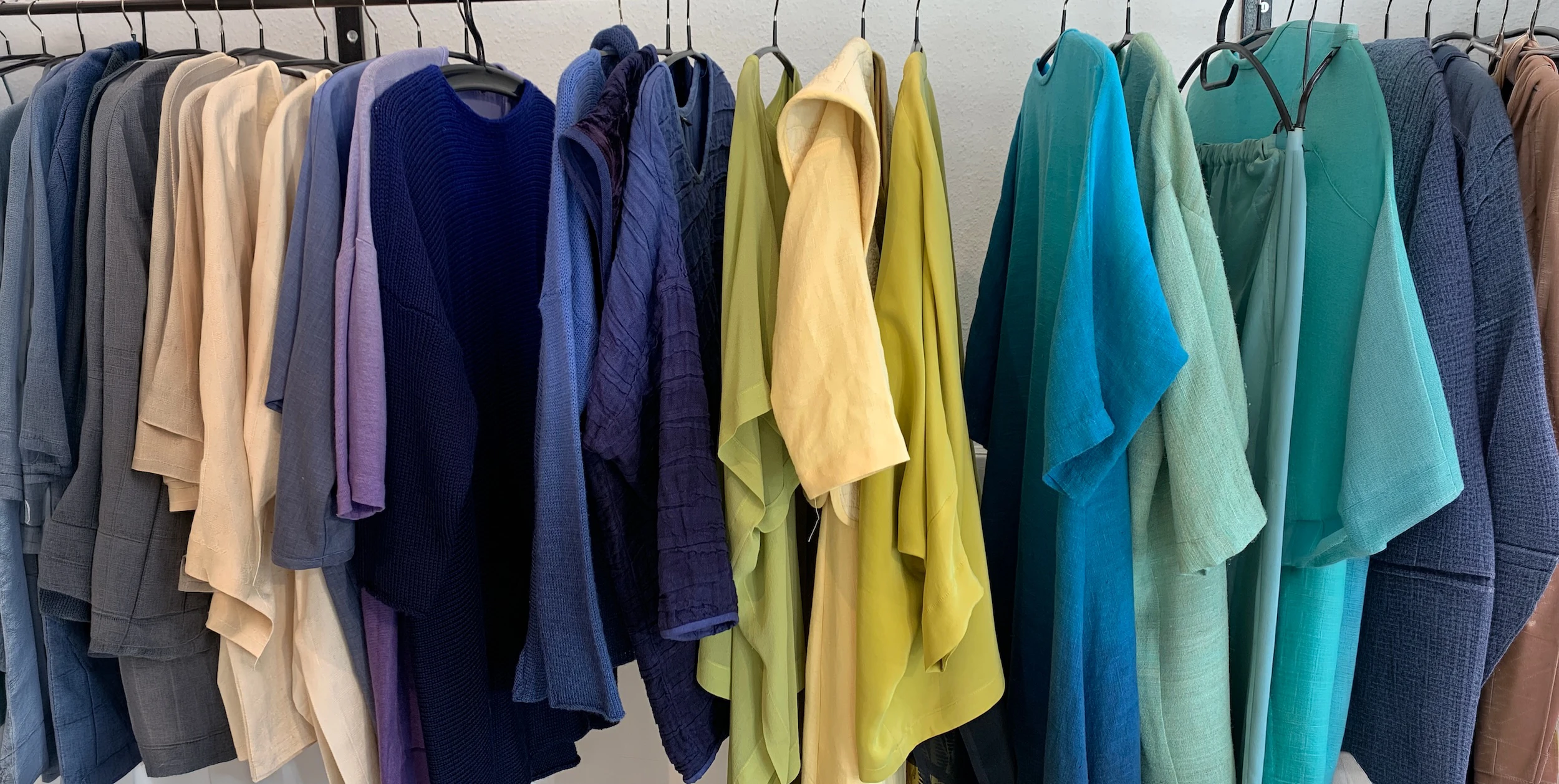 GE_Bronzino-Emmanuelle_Stylise_Couturiere_Metiers-dart_ASMA_Creations.jpg (1)