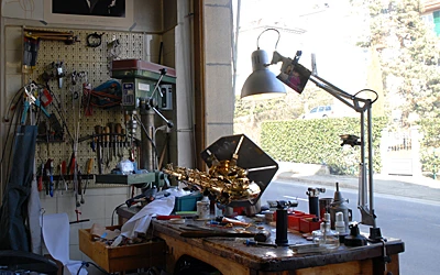 VD_paul-devins-facteur-instruments-vent-atelier.jpg