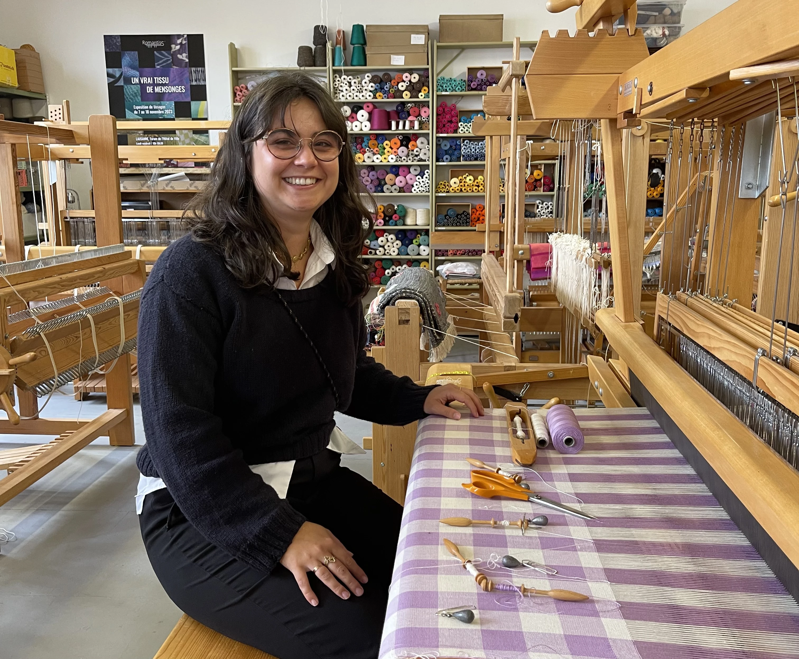 GE_Association_De Fil en Fil_Tisserande_JEMA26_ASMA_Metiers-d-art_Portrait.jpeg