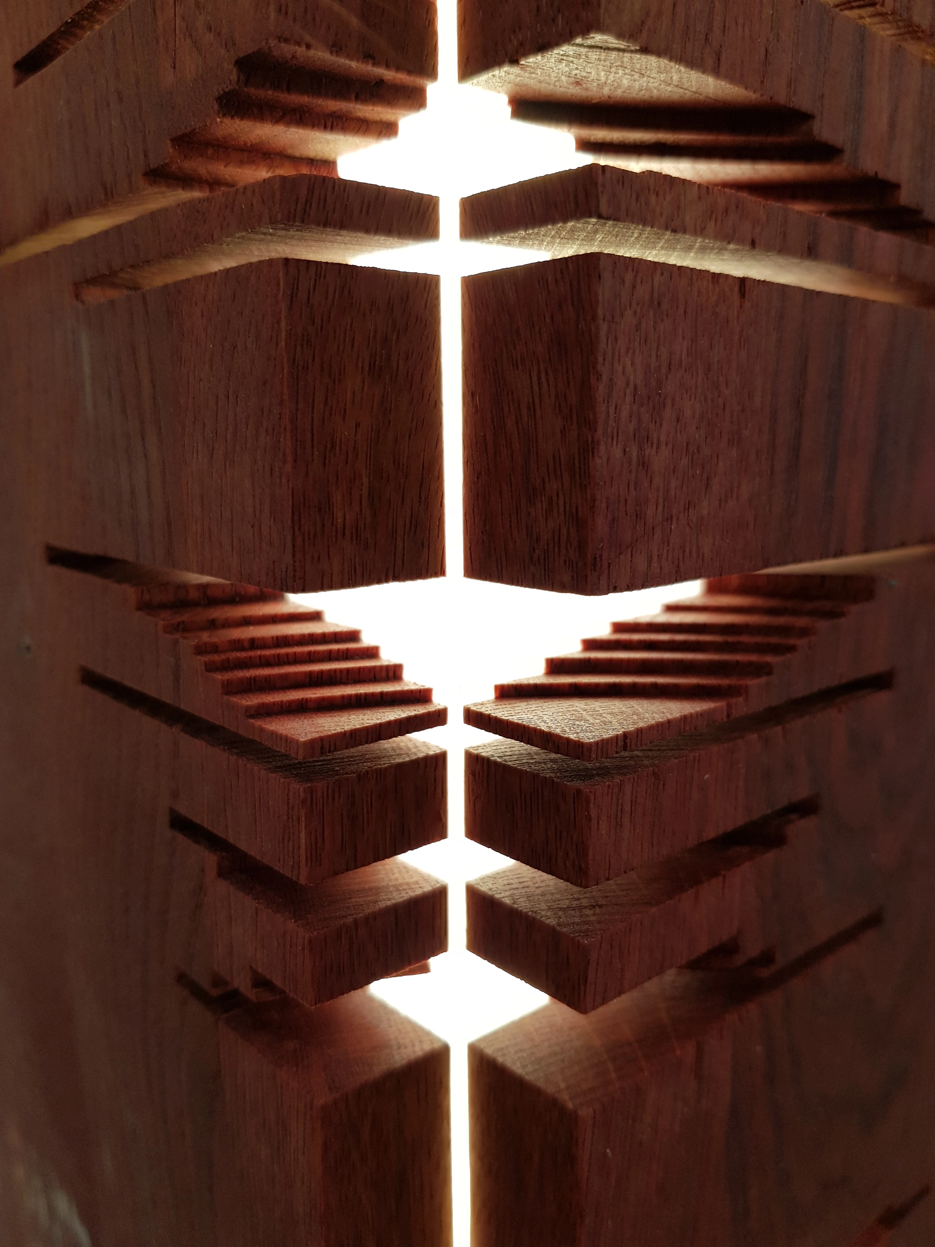 VD-christophe-demierre-fabricant-luminaires-work.jpg