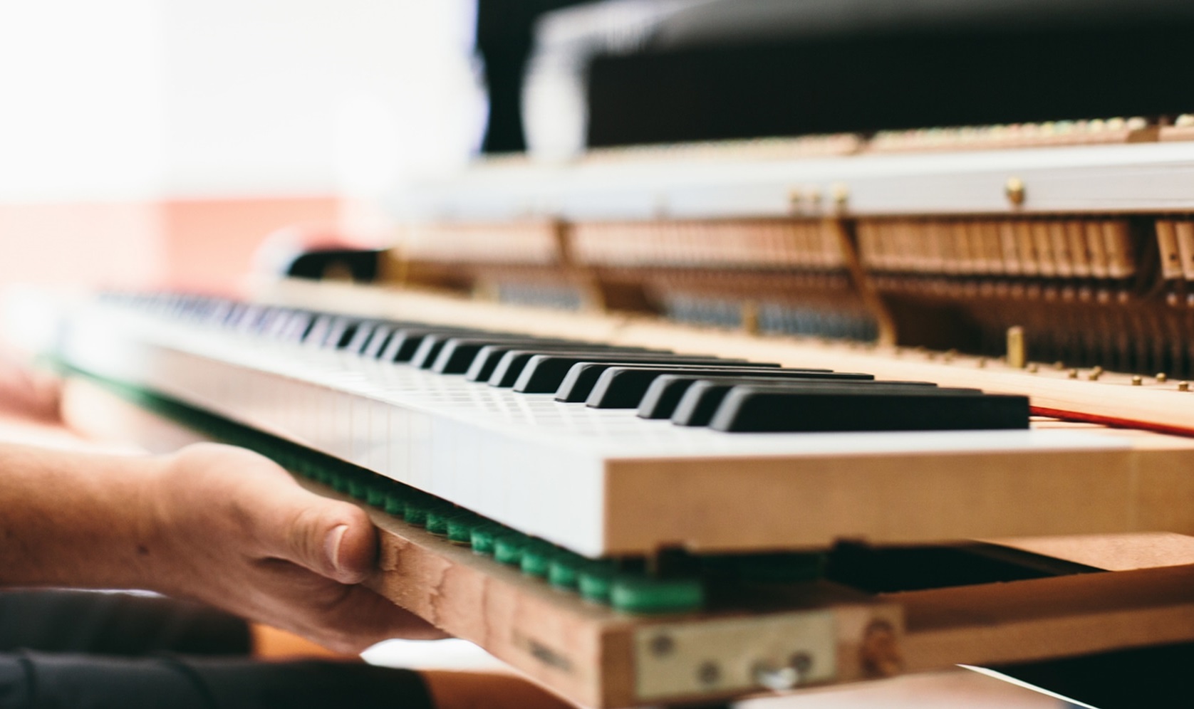 VD_Frank buhler_Photo Emilie Rondez_JEMA_ASMA_Metiers_d_Art_Home.jpg