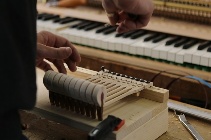 Découvrez la prodigieuse mécanique d'un piano