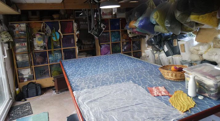 JU_mireille-finger-feutriere-atelier.jpg