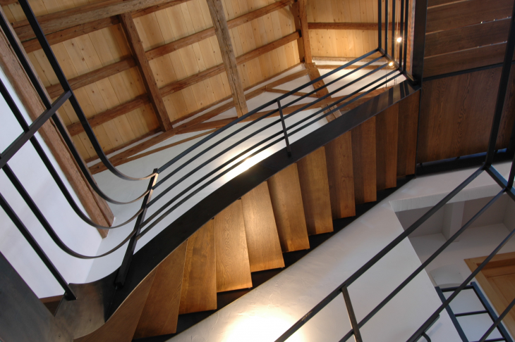 VD_joseph-currat-escalier.png