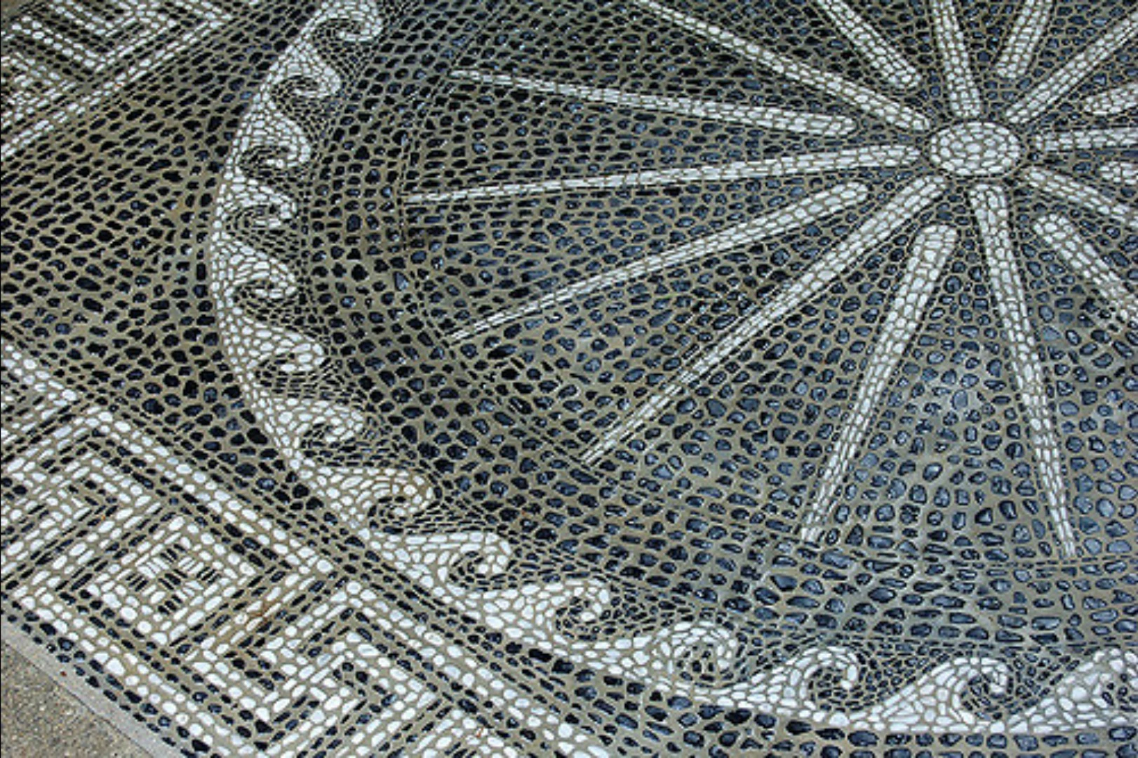 VD_adriana-cavallaro-mosaiste-realisation.jpg