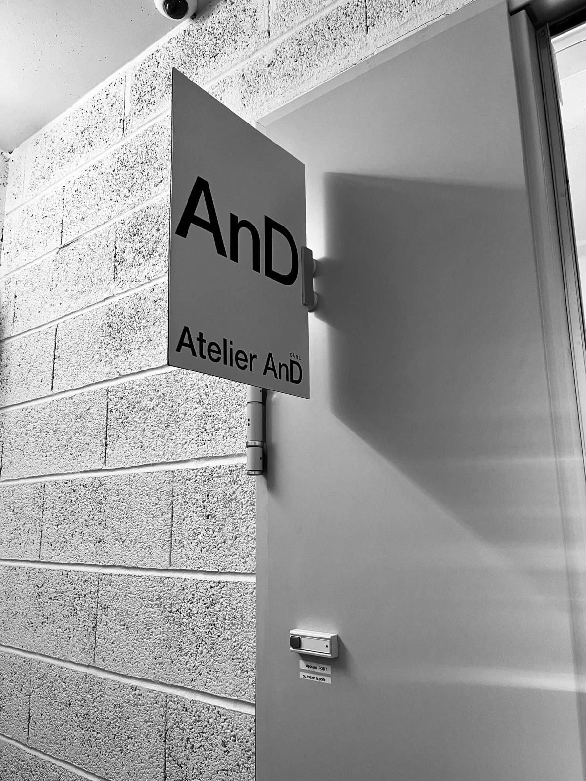 GE_Anita-Durand_Restauratrice-dart_Metiers-dart_ASMA_Atelier_Enseigne.jpeg