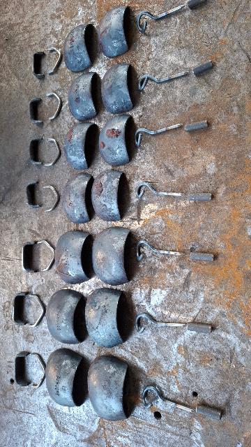 VD-daniel-gebhard-forgeron-sonnettes en fabrication.jpeg