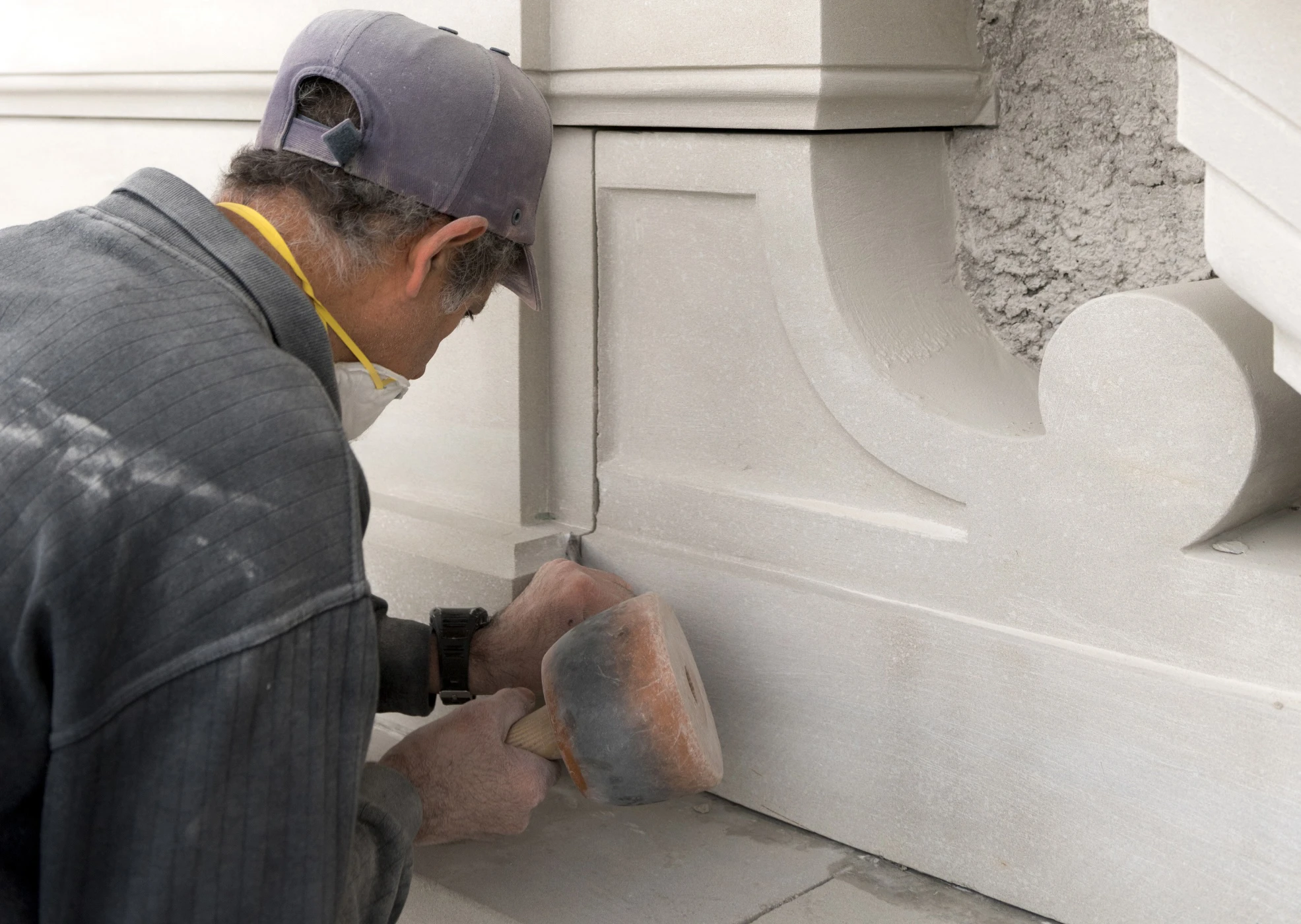 Vignette_GE_Mello Benoit_Taille-de-pierre_Metiers-d-art_ASMA_Travail.jpg