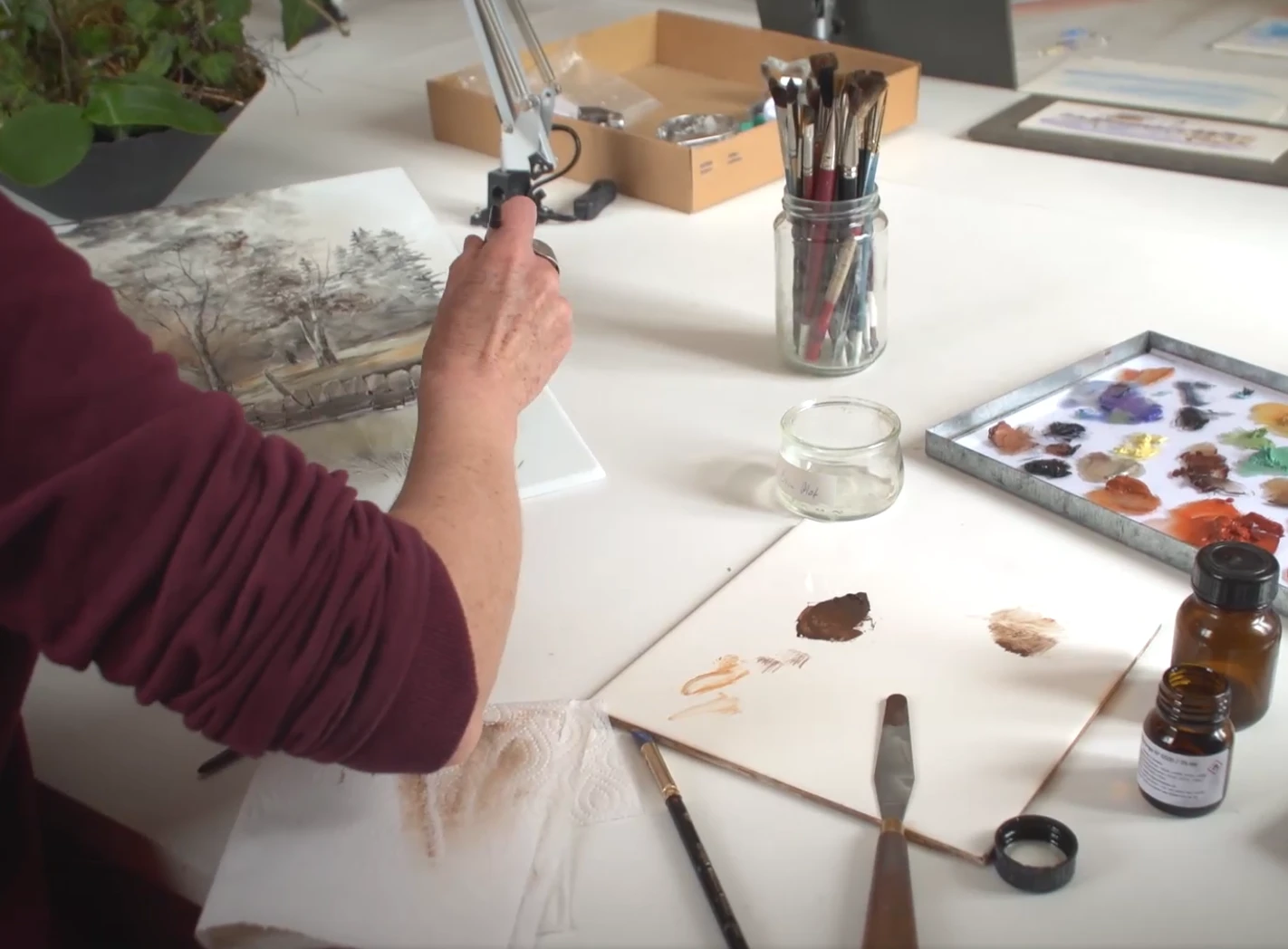 JU_micheline-lecerf_bijoux_porcelaine_ASMA_Metiers-d-Art_jema24_Peinture.png
