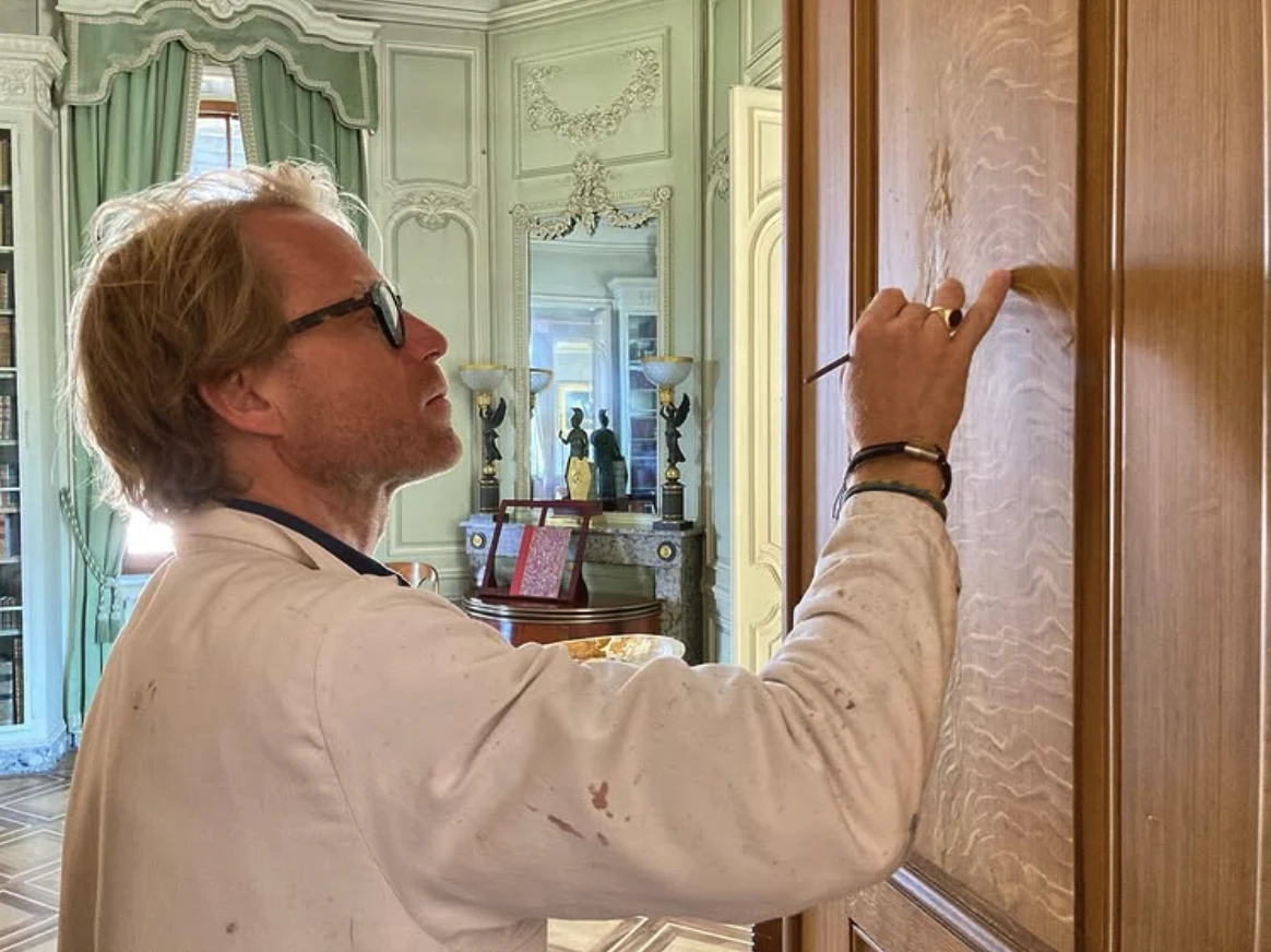 GE_Orth Thomas_Orth et fils_Peintre-décorateur_Metiers-dart-ASMA_Geste.png