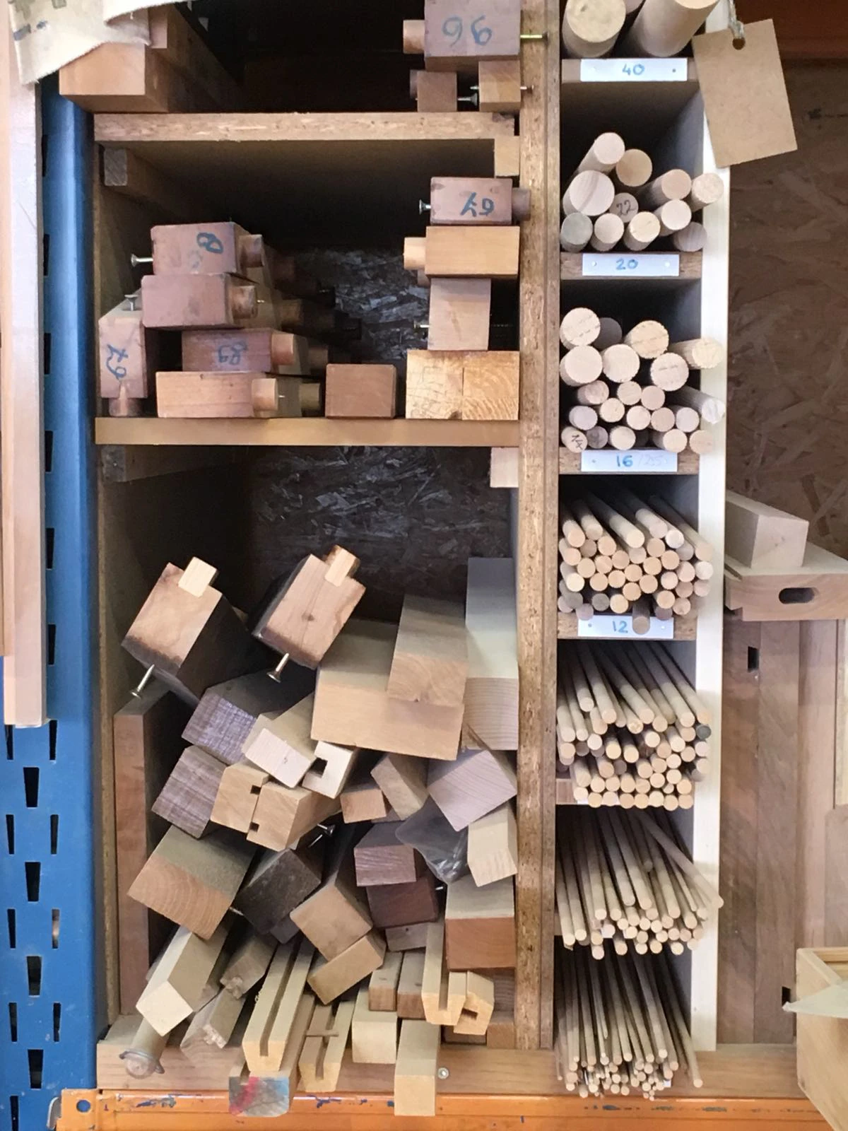 VD_philippe-emery-ebeniste-stock-bois.jpg