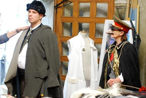 VD-nadia-cuenoud-costumiere-costumes.jpg