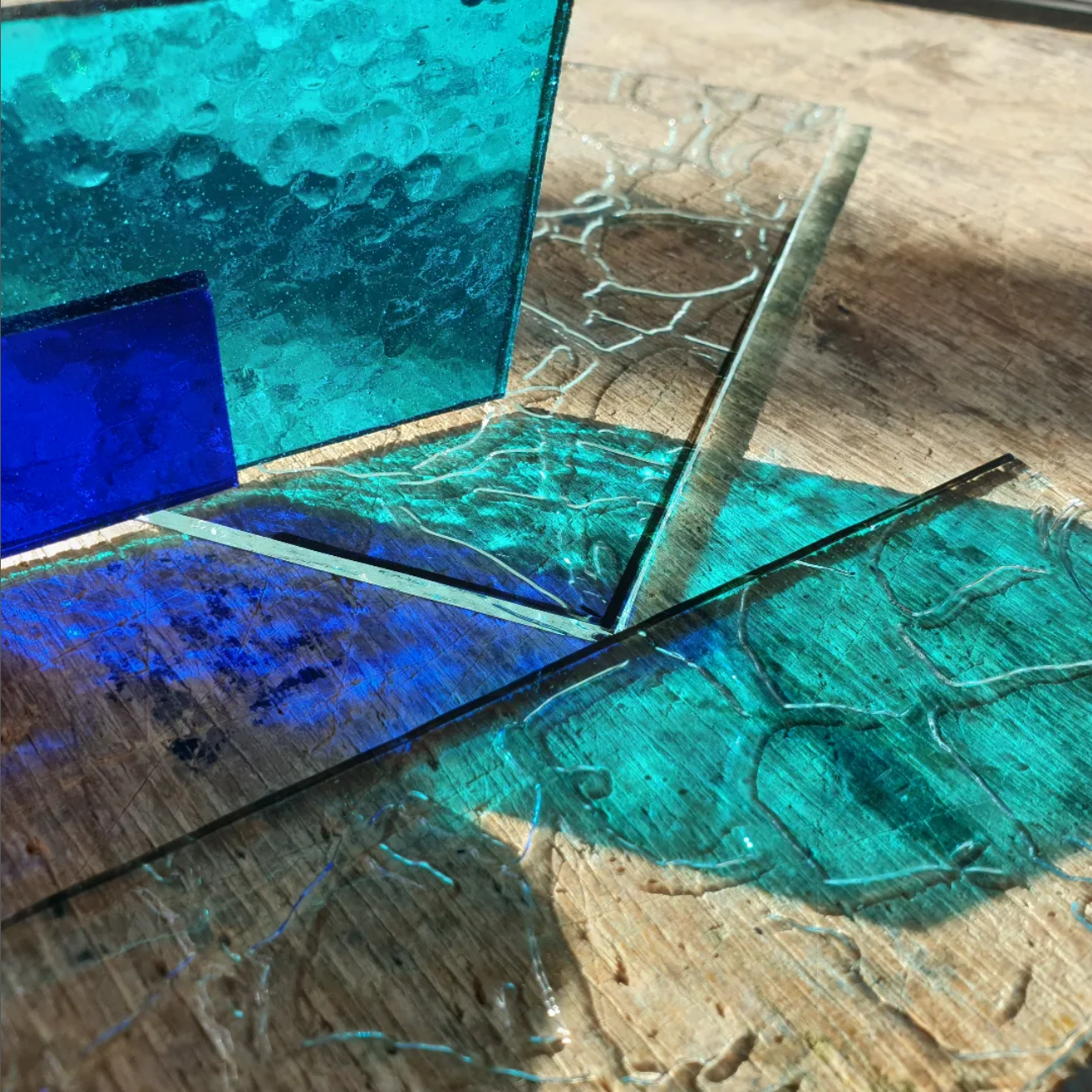 VD-Beatrice-Binetruy-vitrailliste-vitrail-bleu