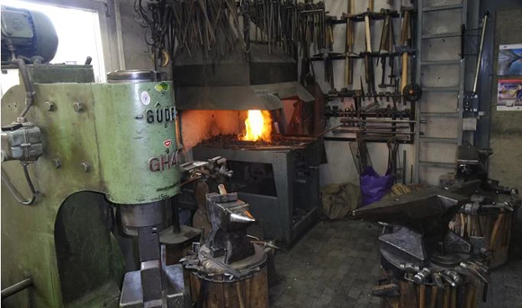JU-marc-grelat-ferronnier-forge